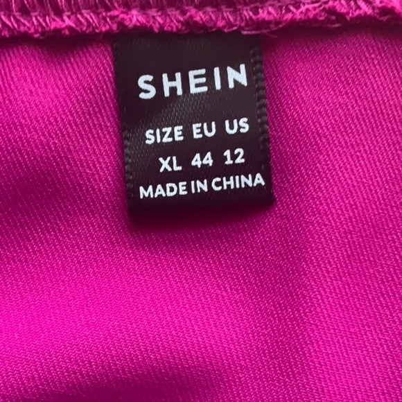 Shein Women’s Magenta V-Neck Flounce Sleeves Barbiecore Short Set Size X-Large - Picture 7 of 11